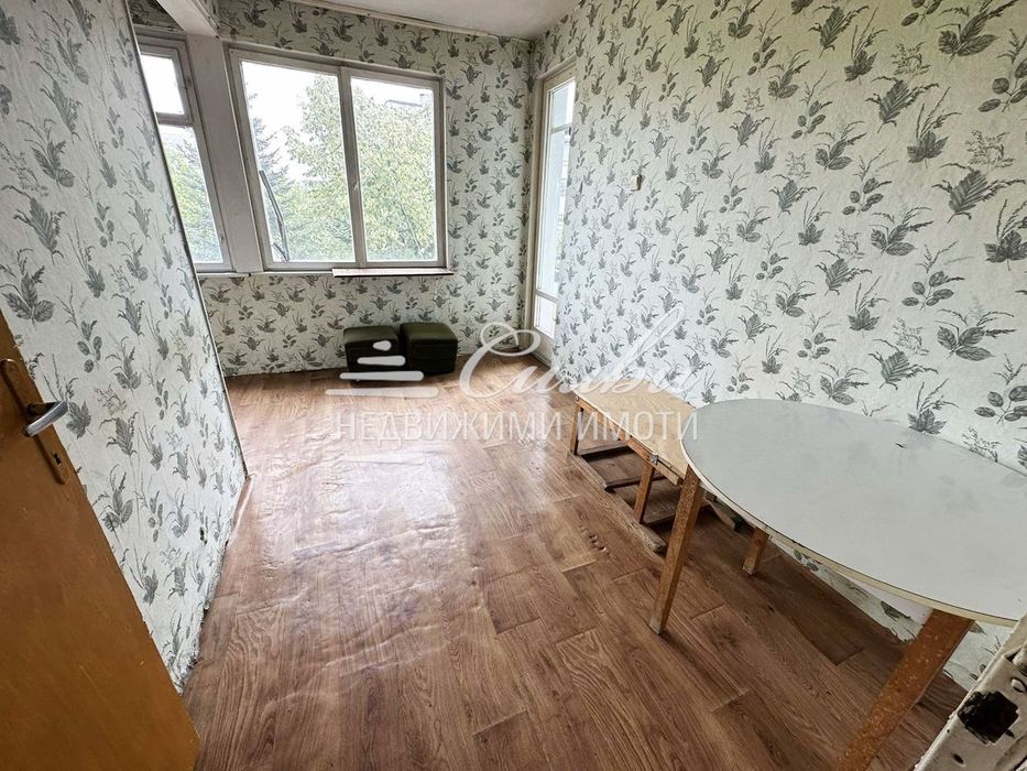 Продава се Двустаен апартамент в Търговище, Запад 1 - 66 кв.м за 1198 €/кв.м - Снимка #3