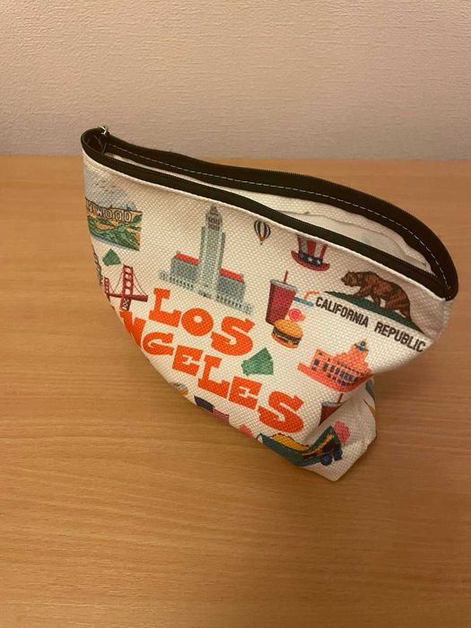 Косметичка (США)