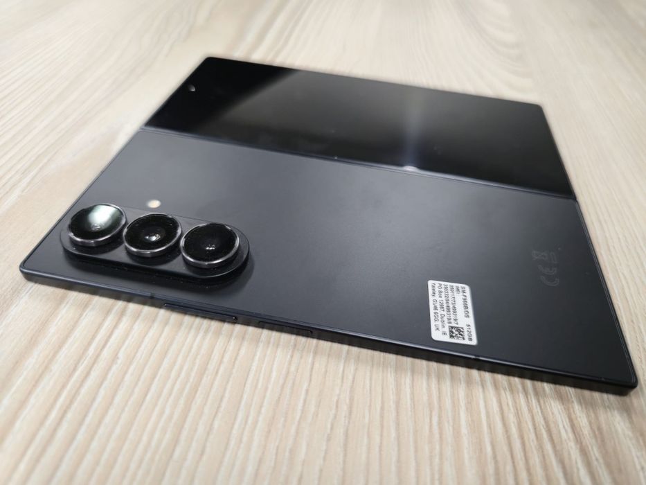 Samsung Z Fold7 512GB Black с ГАРАНЦИЯ!