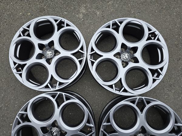 21цола Alfa Romeo Алфа 4бр Оригинални