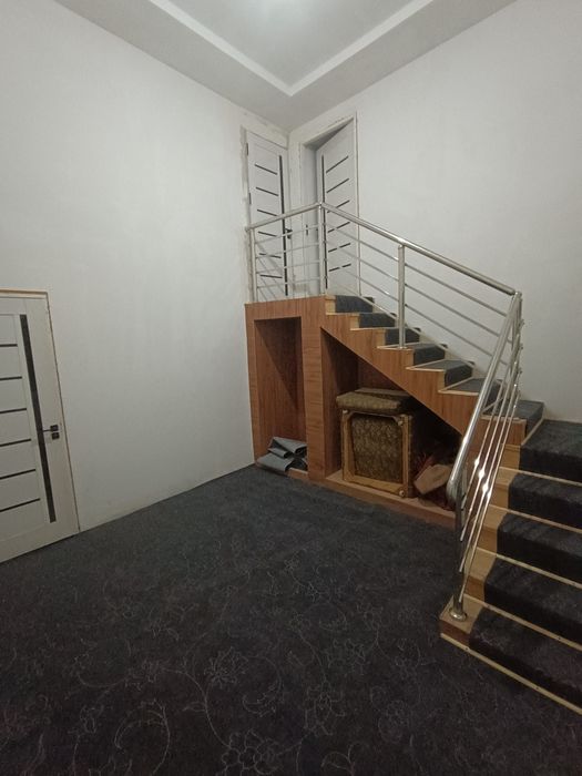 Uy ijaraga beriladi, Ховли ижарага beriladi