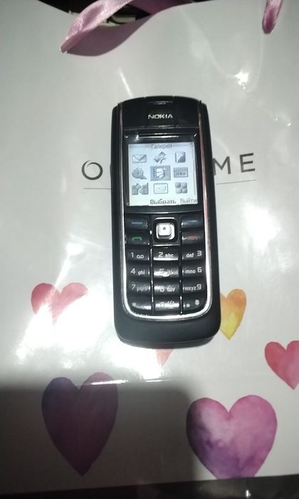 Продаю Nokia 6020