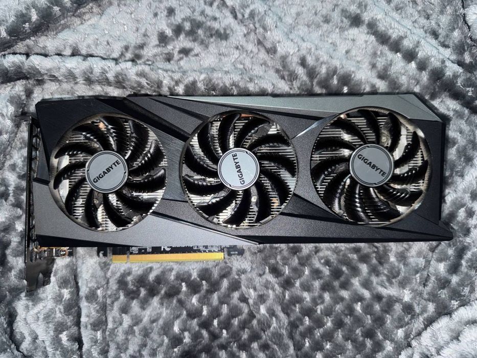 Rtx 3050 8gb в хорошем состоянии