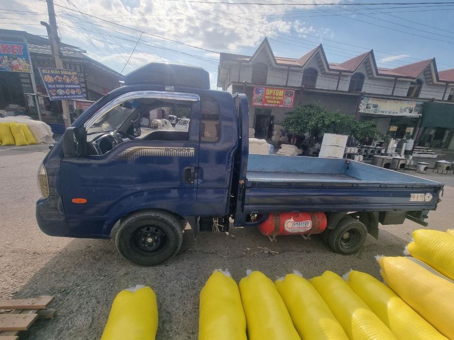 Kia bongo metan propan