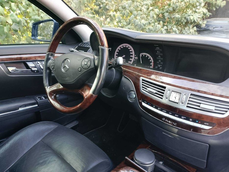 Vand Merces S350 Bluetec 4Matic, 2012, 247.000 km. 12500 Eu (usor negociabil).