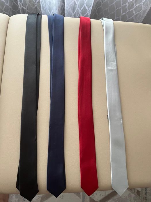 Набор из 4 х галстуков
