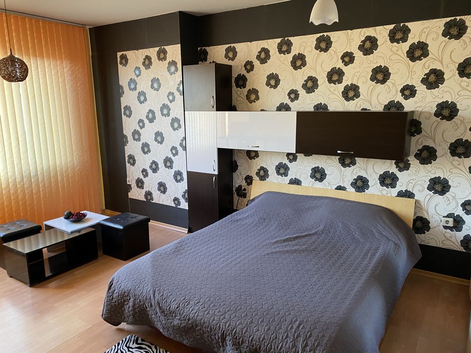 Дава се под наем Двустаен апартамент в Русе, Родина 1 - 56 кв.м за 229.5 € - Снимка #3