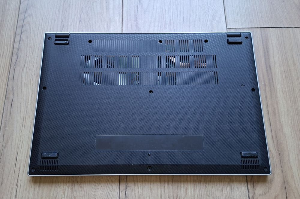 15.6' IPS Acer Aspire AMD Ryzen 5 7520U/16GB DDR5/512GB SSD/AMD Radeon 610M
