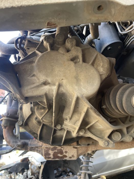 Скоростна кутия за toyota yaris 1.0 i 99 - 06 г