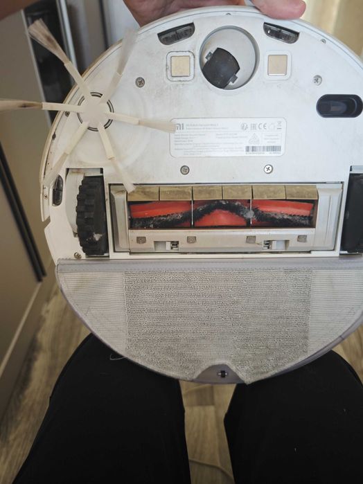 Продам робот-пылесос