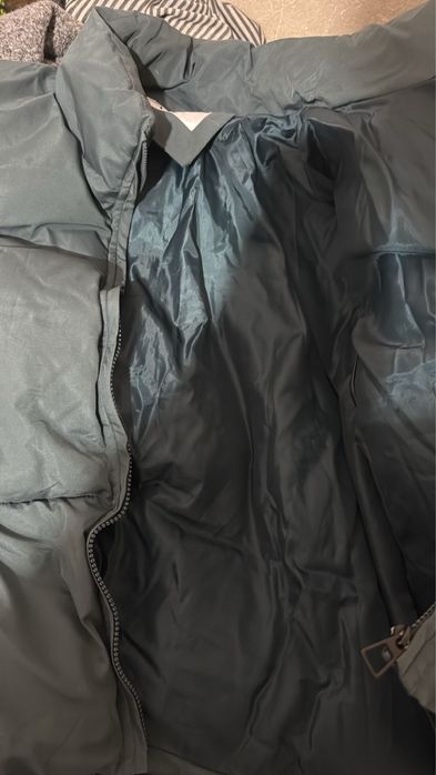 продам зимнюю куртку