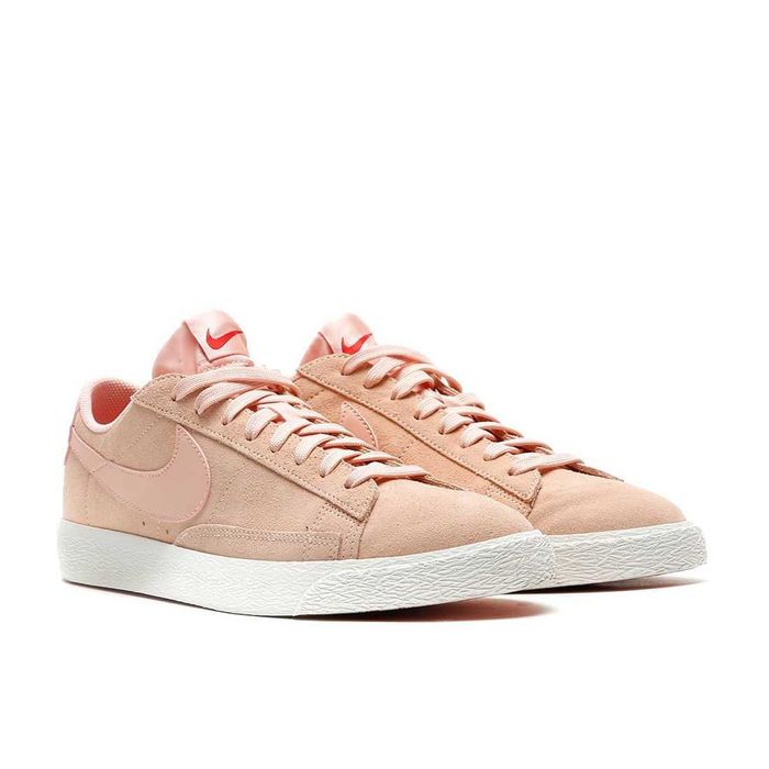Дамски маратонки Nike Blazer Low