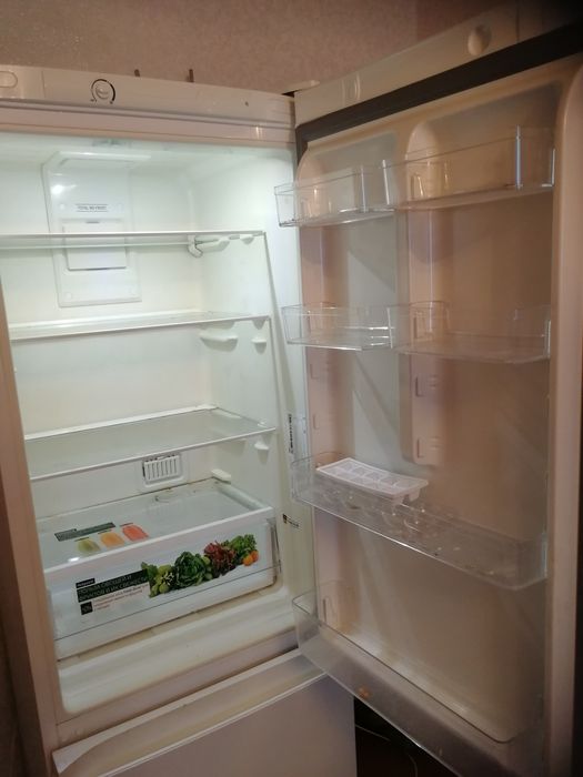 Продам холодильник б/у