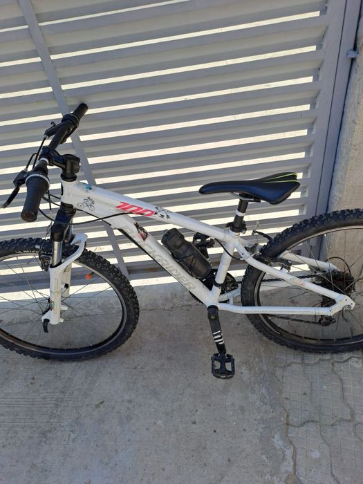 bicicleta rockrider st 100