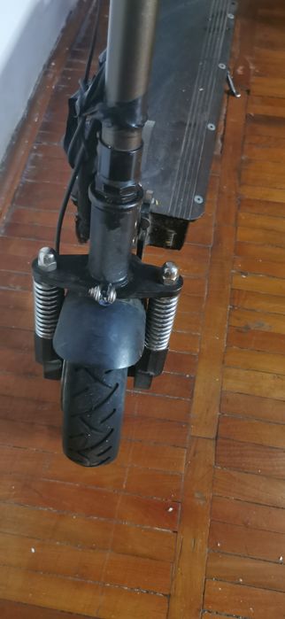 Trotineta kult 77