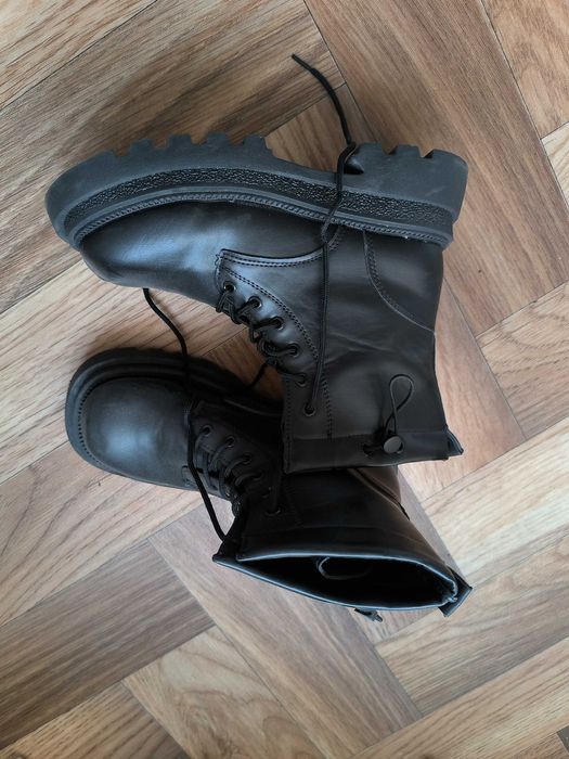 Демисезонные сапоги, босоножки,унты