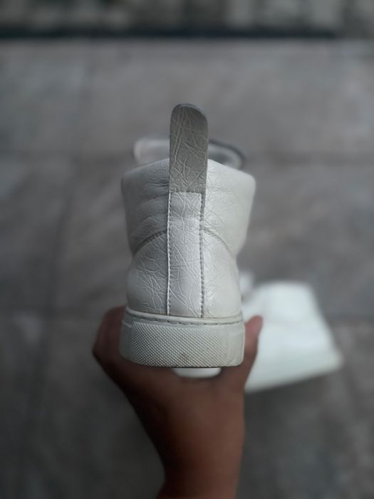 Balenciaga Arena marimea 43 dar fit 44