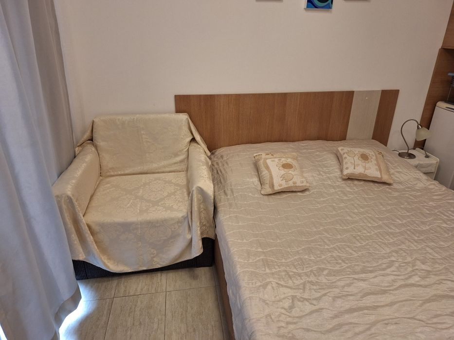 Продавам  студио