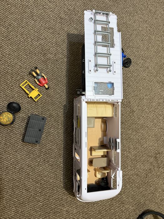 Детска играчка каравана