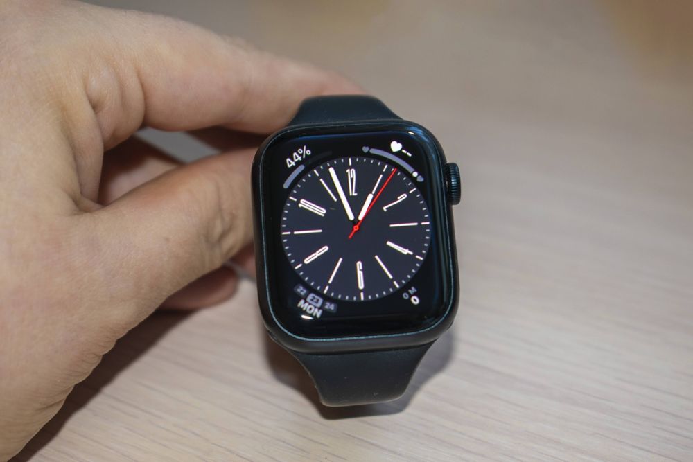 Apple watch 8 41mm. midnight aluminium