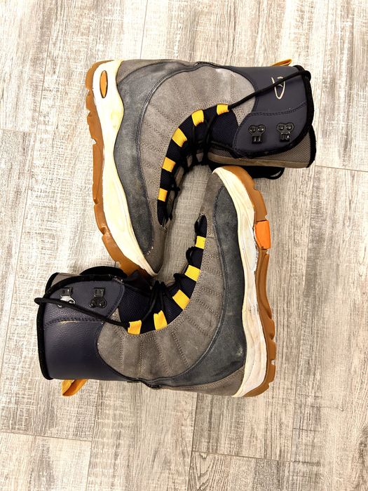 Boots Snowboard Deeluxe - marimea 46 (30 cm)