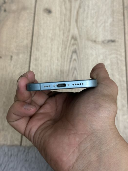 Iphone 16 256gb 90%