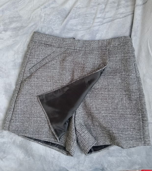 Продам юбку шорты