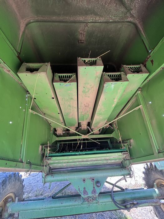 Combina John Deere 1075 hydro 4