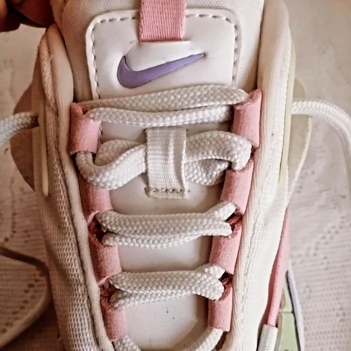 Дамски маратонки