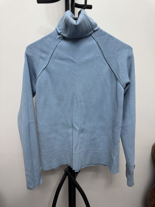 Водолазкий, кофты.