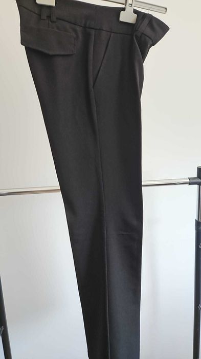 Pantaloni eleganți negri – mărimea M
