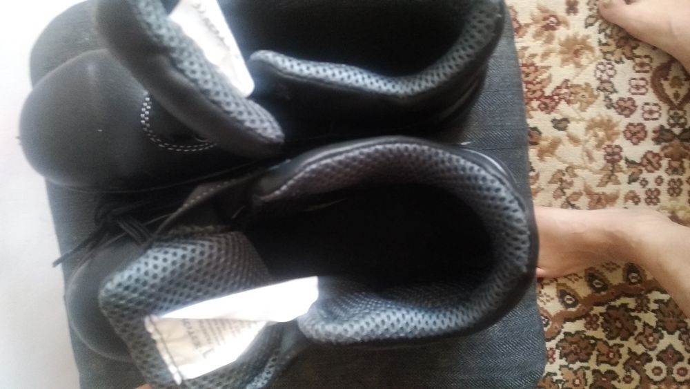 Продам новый берцы