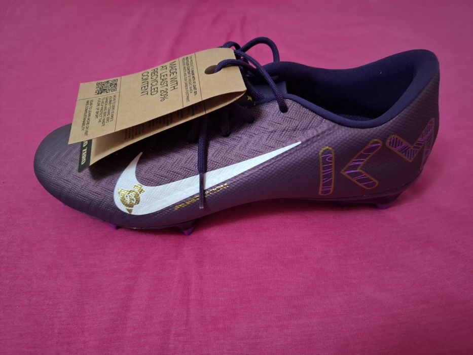 Ghete fotbal Nike Zoom Vapor 16 KM FG/MG