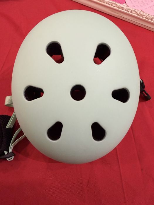 Каска Globber за колело и тортинетка