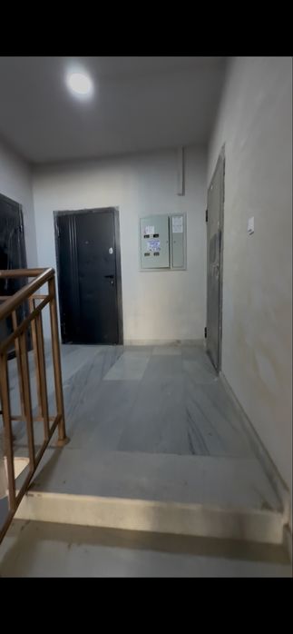 Urganch city 2-etajda, 3-xonali, gazlashtirilgan!