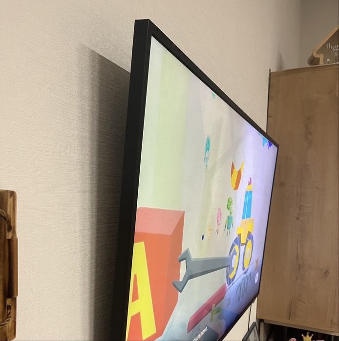 Телевизор Samsung The FRAME QE50LS03AAUXCE Smart 4K QLED