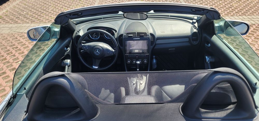 Vând Mercedes SLK 2010