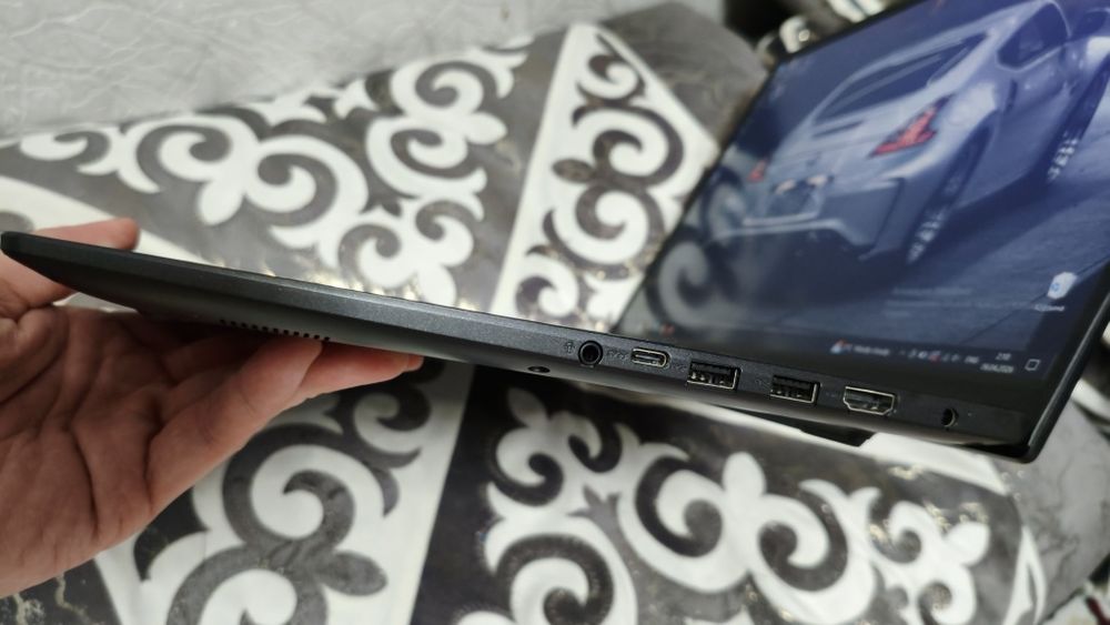 ASUS Vivobook 16X ноутбук