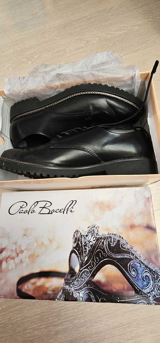 Дамски боти,обувки и ботуши