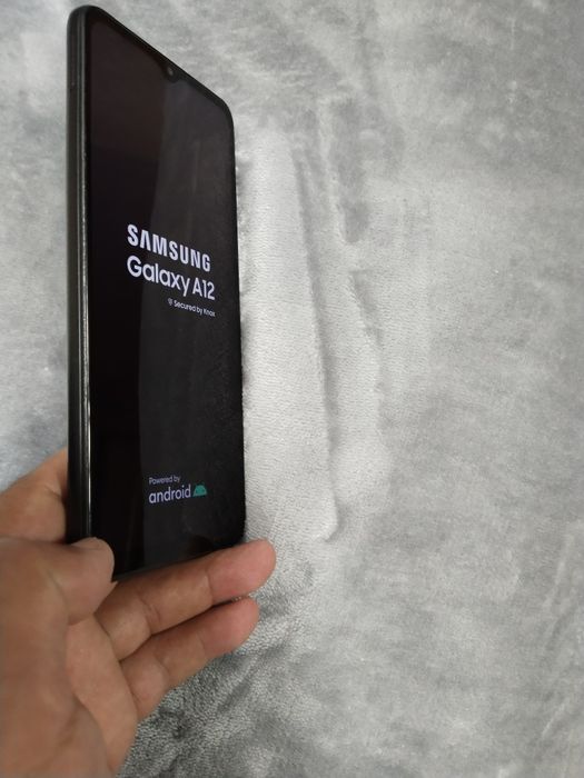 Мобилные телефоны Самсунг А12.