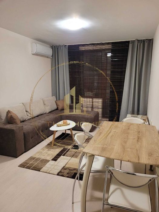 Дава се под наем Тристаен апартамент в Варна, Левски - 82 кв.м за 750 € - Снимка #1