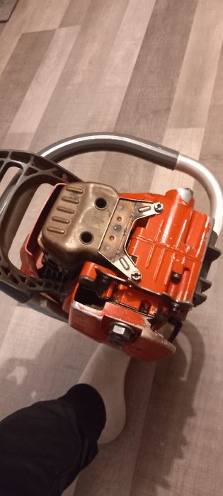 Vand drujba efco 6500 2010  o dau la schimb pe  motocultor sau tub de