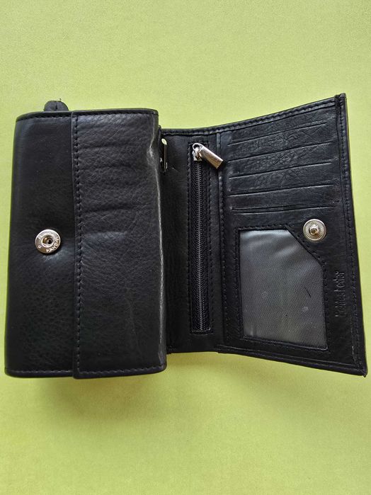 Черно портмоне от естествена кожа