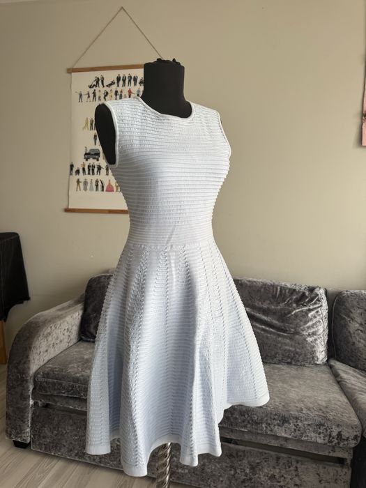 Ted Baker елегантна рокля