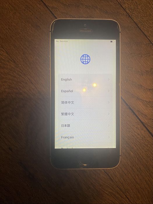 iPhone SE 64 GB 76% battery 2016