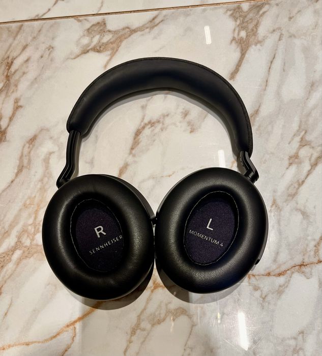 Слушалки mumentum 4
