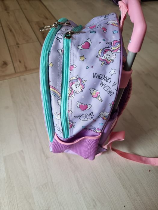 Ghiozdan Gradinita si Scoala Troller Fete Fanatee