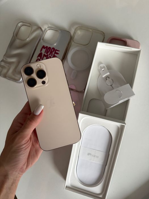 iPhone 16 pro бял 128 GB