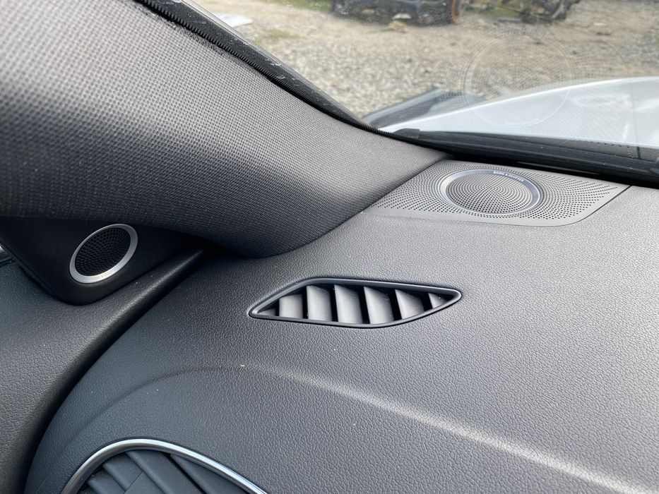 Sistem audio Bang&Olufsen Audi A4 B8 break amplificator statie difuzor