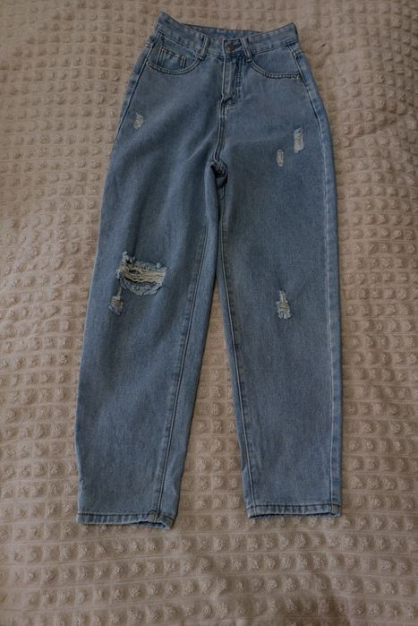 Женские джинсы Bershka